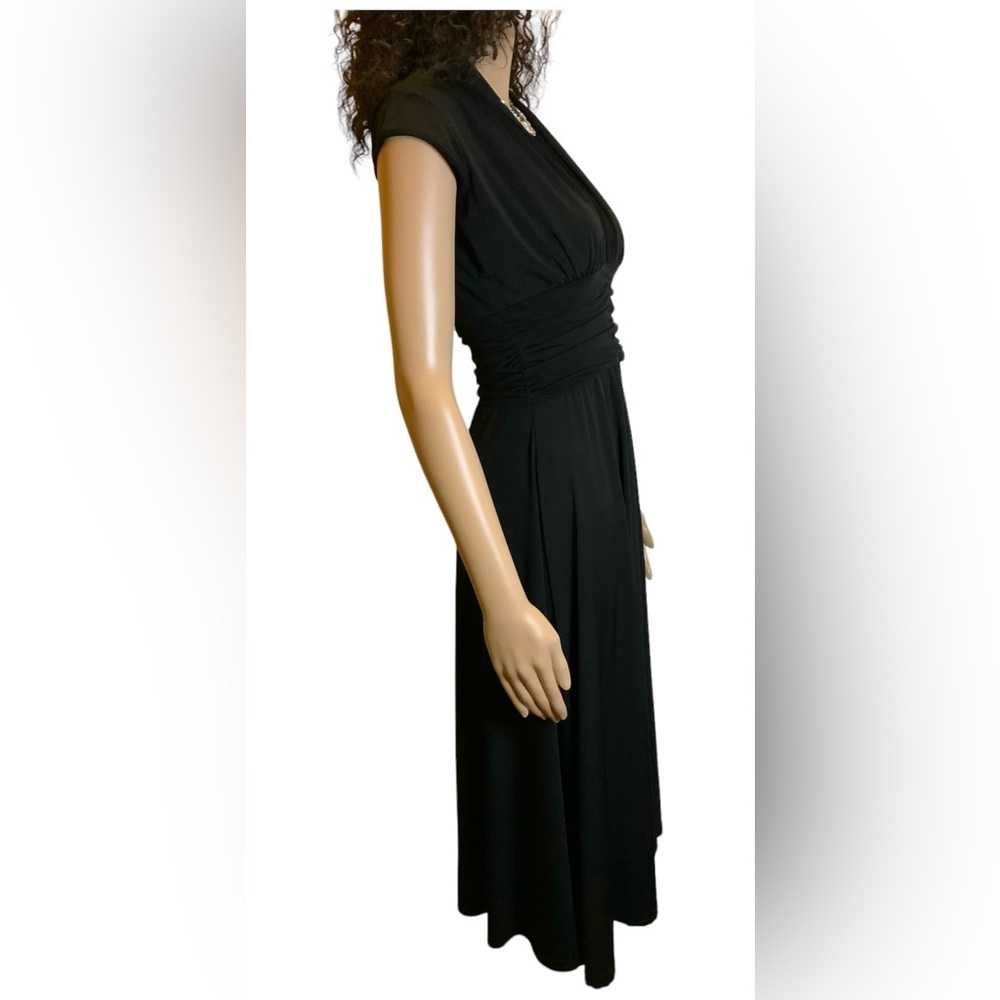 Lully K Black Dress - Picture 4 of 7